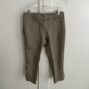 New York & Company Khaki Capri Pants